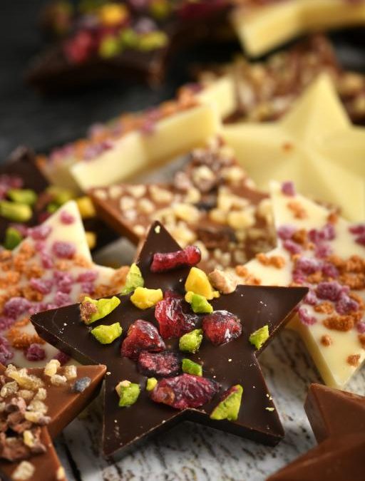 chocolate tablets with fruit inclusions